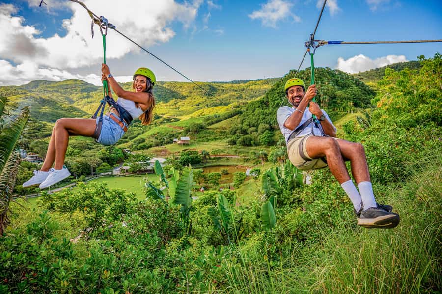 10 Flight Trail - The included 500m zipline course: why a warm-up is smart