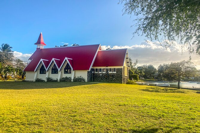 8-Hour Private City and North Tour in Mauritius - Getting Around Port Louis: Private Transport That Keeps the Day Moving