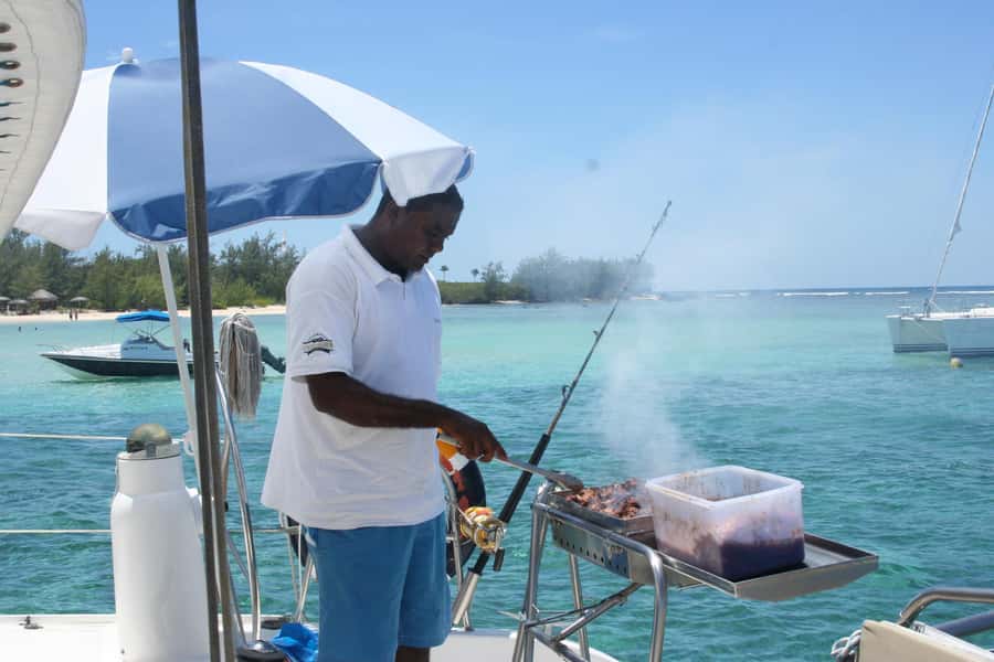 Catamaran Trip to Ile au Cerfs with Lunch and GRSE waterfall - Snorkeling in the Lagoon: Short Swim Window for Tropical Fish