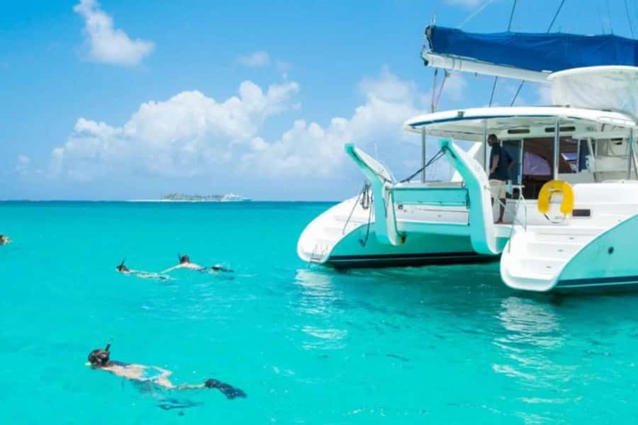 Catamaran trip to Ile Aux Cerfs With Two Way Transportation - Food and drinks: breakfast, then an unlimited BBQ lunch you do not need to budget for