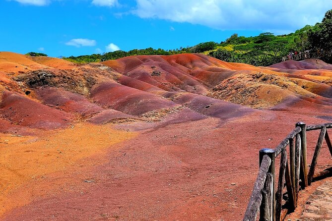 Chamarel 7 Colours and Waterfalls - Exclusive South West Tour - Chamarel Seven Coloured Earth Geopark: the science behind the wow