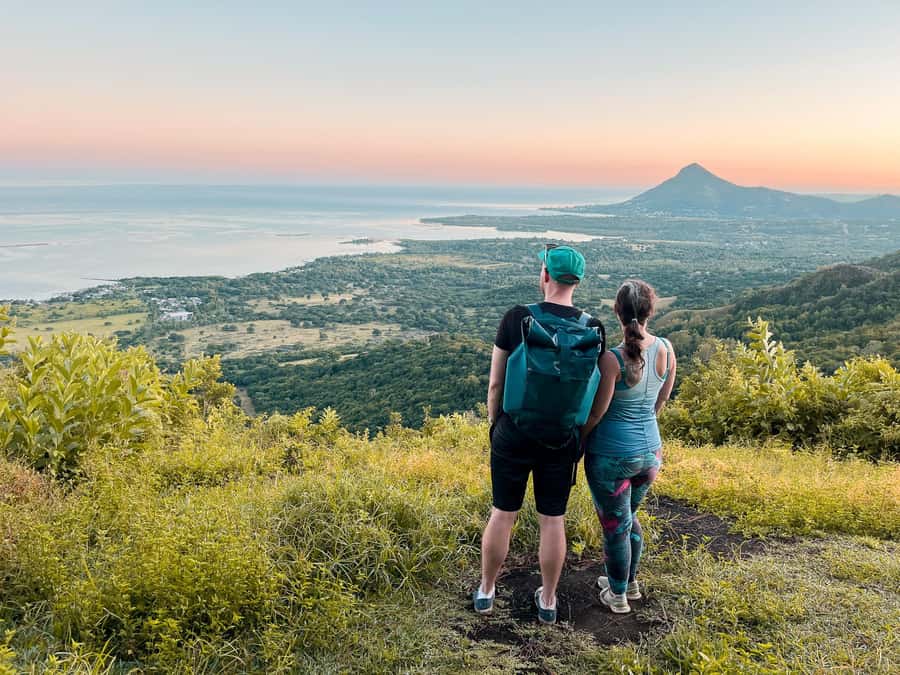 Chamarel: Sunset Mountain Hike - The 3-hour hike rhythm, from first steps to twilight