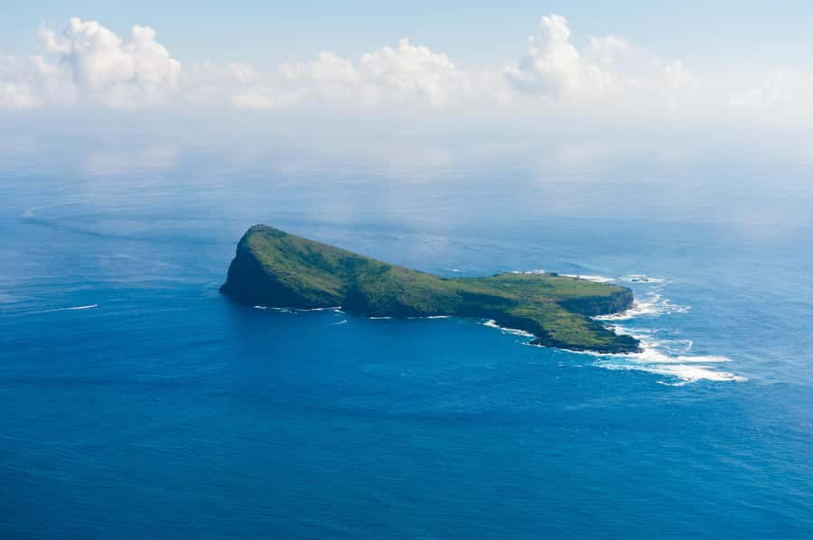 Coin de Mire 2-Hour Private Snorkeling Trip - Leaving From Grand Baie: What Your Morning or Afternoon Should Feel Like