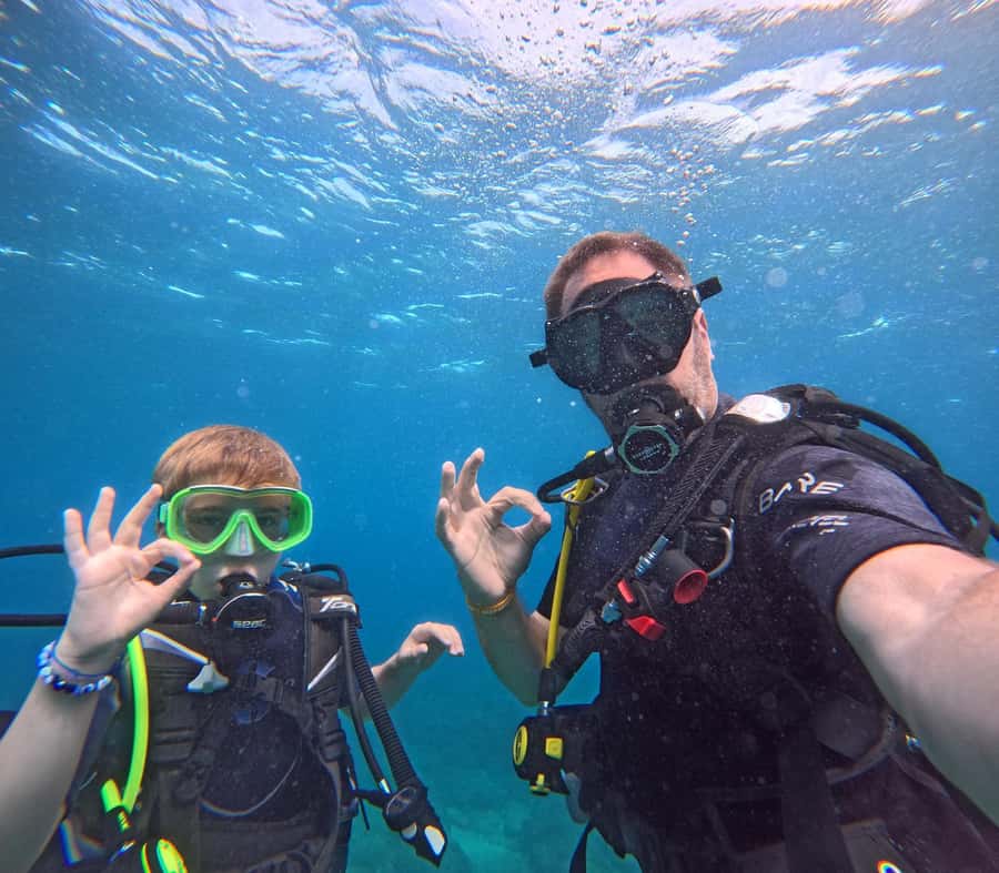 DISCOVER SCUBA DIVING IN LEMORNE with EasydiveMauritius - Depth, Water Rules, and What to Expect in the Ocean
