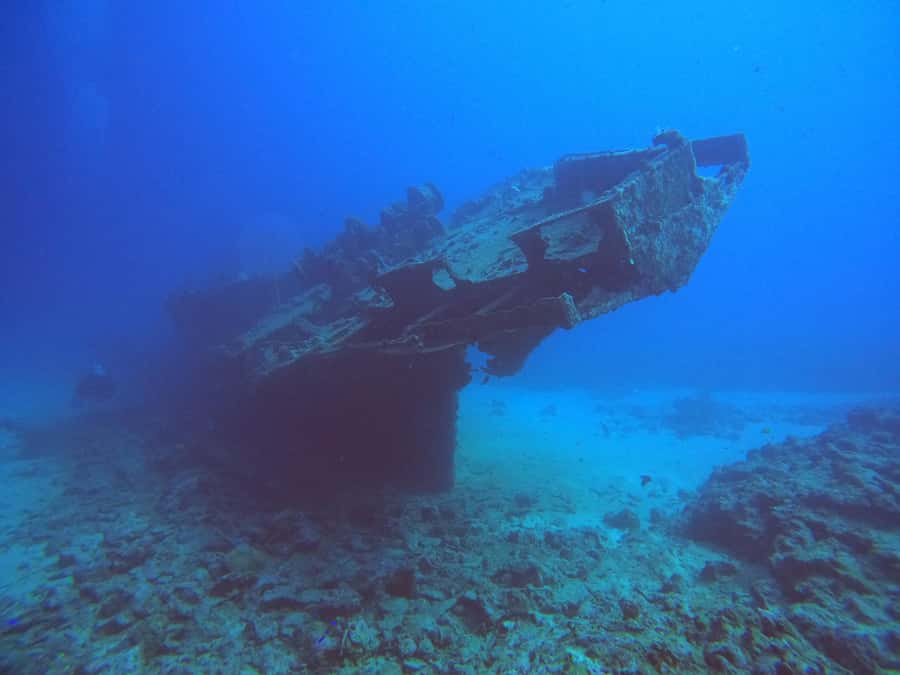 Discover Scuba Diving in the North of Mauritius - Flight timing safety: the detail that can save you a headache