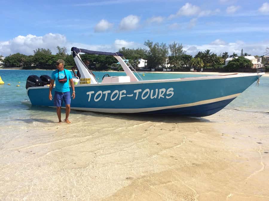 From Blue Bay: Ile aux Cerfs Speedboat Excursion with BBQ - Snorkeling in Blue Bay Marine Park (35 minutes) without the fuss