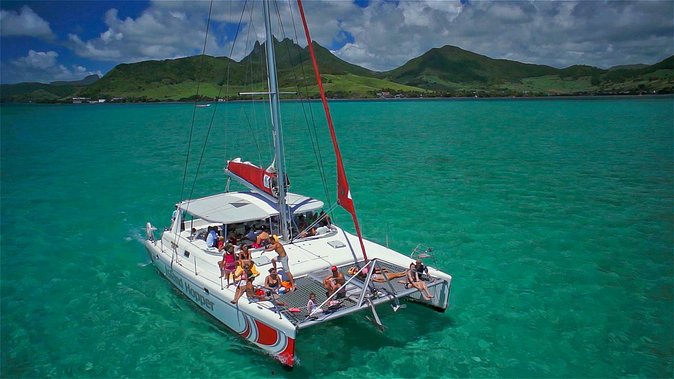 Full-Day Catamaran Cruise to Île aux Cerfs with BBQ Lunch - Value Check: Is $81.10 a Good Deal for What You Get?
