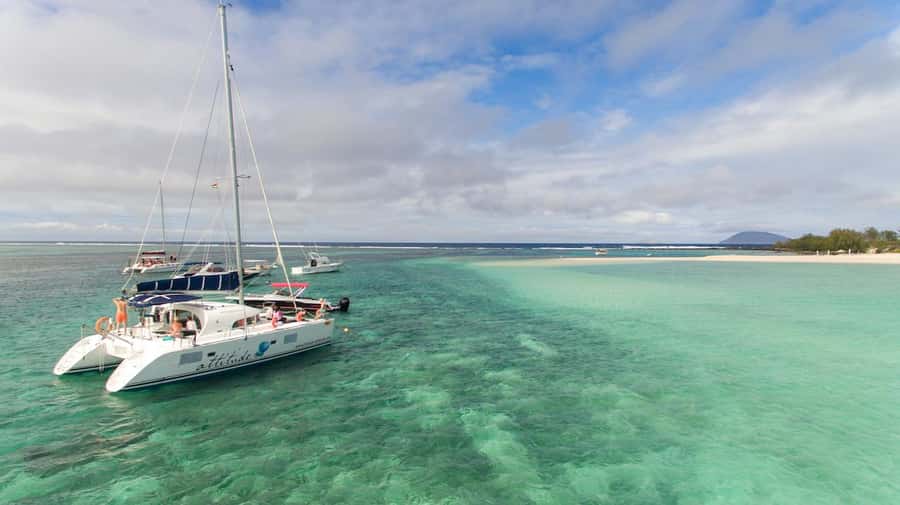 Full Day Catamaran Luxury Cruise to Northern Islands w Lunch - Who This Cruise Suits Best (And Who Might Feel Frustrated)