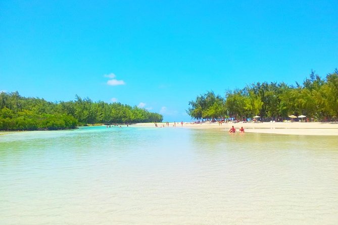 Full Day Ile aux Cerfs Speedboat Trip With Hotel Transfers (Private or Shared) - Pickup Timing and Why Transfers Matter More Than You Think