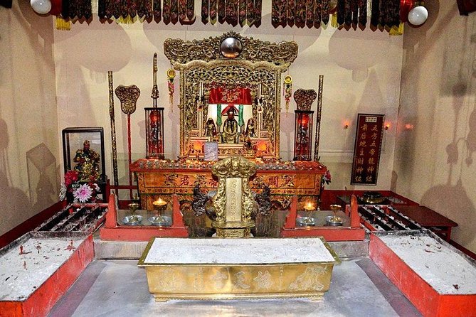 Full Day-Port-Louis Cultural Tour - Pickup, private vehicle, and how the route gets you oriented