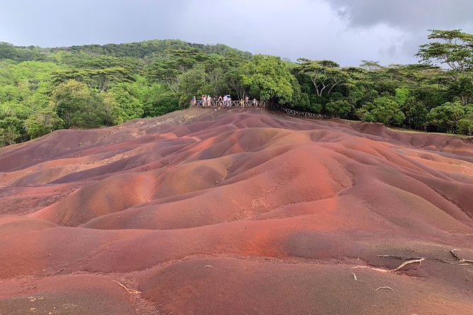 Full Day Private custom Tour with Drive-Guide in Mauritius - Weather and Timing, When the Day Changes