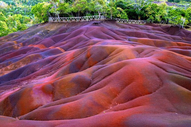 Full Day Private Tour in South of Mauritius - Stop 8: Trou aux Cerfs and the crater-lake viewpoint you cannot fake