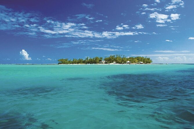 Full Day Tour 5 Island to Ile Aux Cerfs Incl. Lunch and Transfer - A Fast, Fun East-Coast Day Trip With Real Island Variety