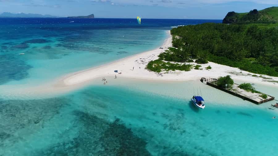 Grand Baie: Catamaran 3 Islands Cruise & Lunch on the Island - Getting to Grand Baie Without the Usual Hassle (Meeting Point Reality)