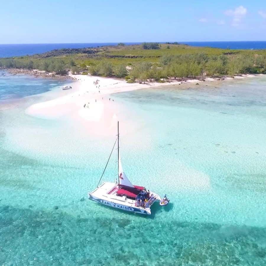 Grand Baie: Catamaran 3 Islands Cruise & Lunch on the Island - Ile Plate Lunch on the Island: The Best Reason to Stay for Full Day