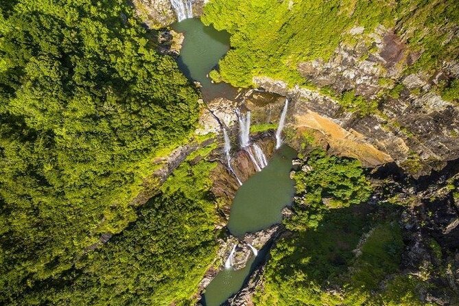 Guided Hiking The 7 WATERFALLS with relaxing car tour in the end - Key things to know before you go