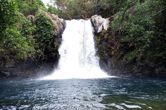 Guided Hiking The 7 WATERFALLS with relaxing car tour in the end - The 7 waterfalls hike, explained without the hype