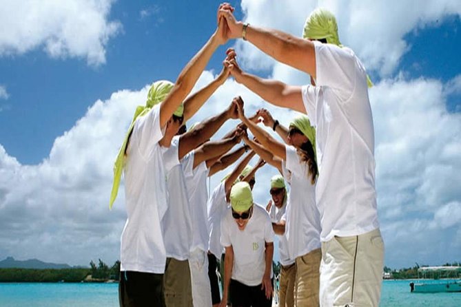 Ile aux 2 Cocos Full Day on All Inclusive with complimentary activities - Marine park time: glass-bottom boat vs. snorkeling (and why both are useful)