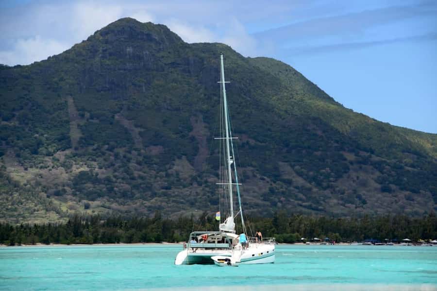 Ile Aux Cerfs Catamaran Cruise sailing from Mahebourg - Pointe Jérôme to Open Water: The 9:00 Departure You Should Time Right