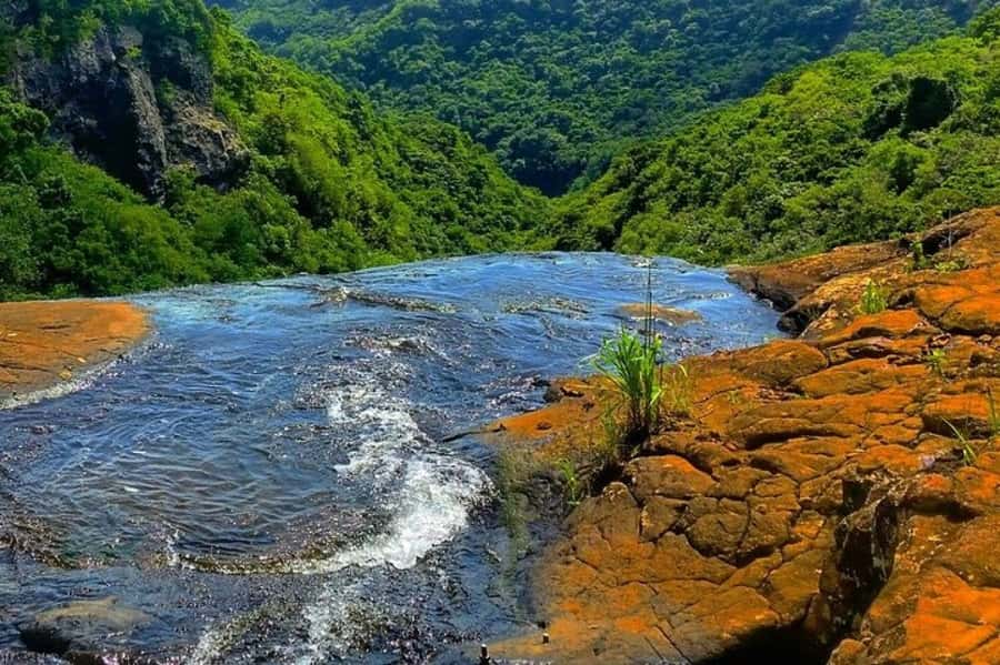 Mauritius: 7 Waterfalls Hike with Lunch and Hotel Transfers - The Seven Waterfalls to Tamarind Falls: more than a waterfall parade