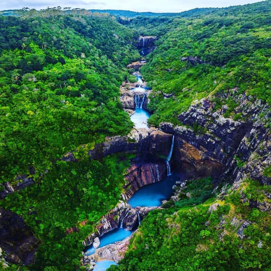 Mauritius: 7 Waterfalls Hike with Lunch and Hotel Transfers - The hike reality check: moderate, fun, and a bit slippery
