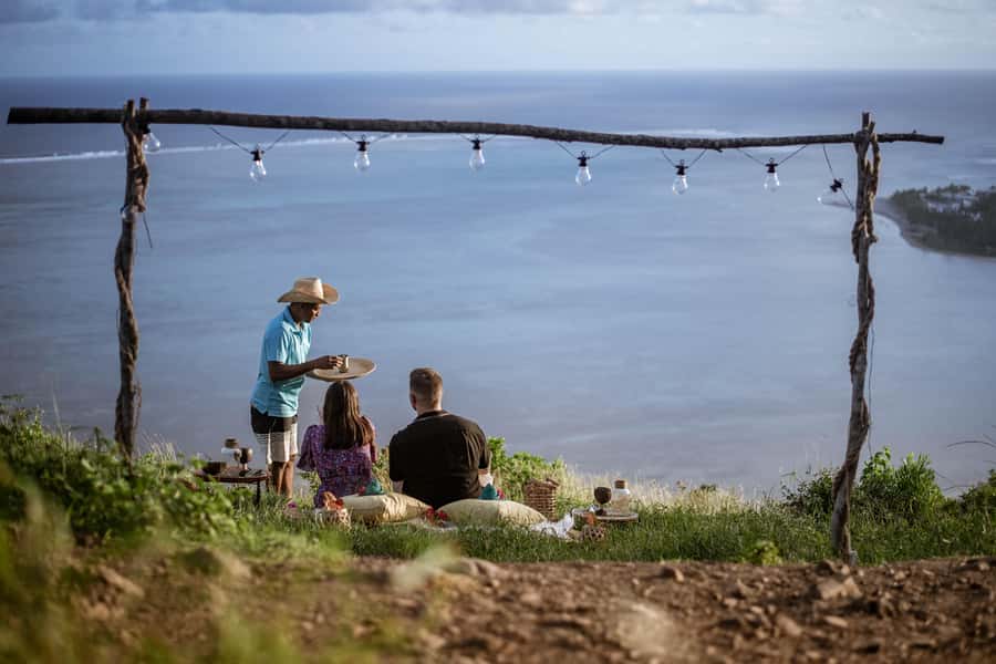 Mauritius: Exclusive Le Morne Sunset Hike & Aperitivo - Price and value: is $141 per person fair for what you get?