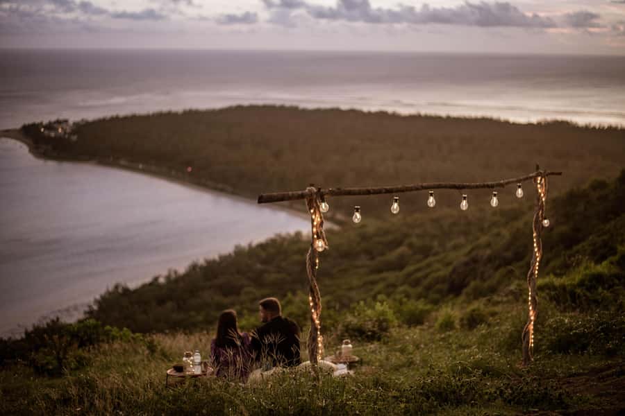 Mauritius: Exclusive Le Morne Sunset Hike & Aperitivo - What to bring so the hike feels easy, not stressful