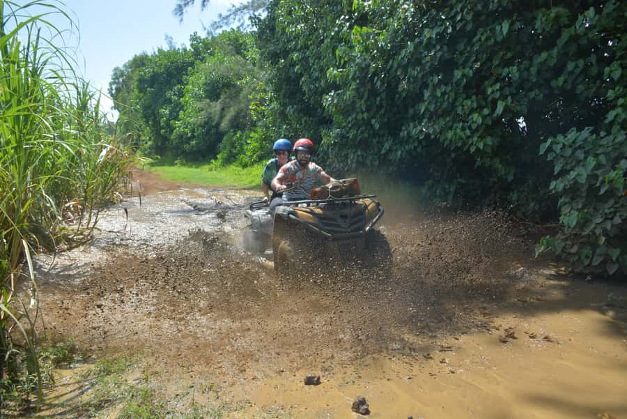 Mauritius: Full-Day Quad Bike Tour with Lunch - Gris Gris cliff and La Roche qui Pleure: the view stops that justify the ride
