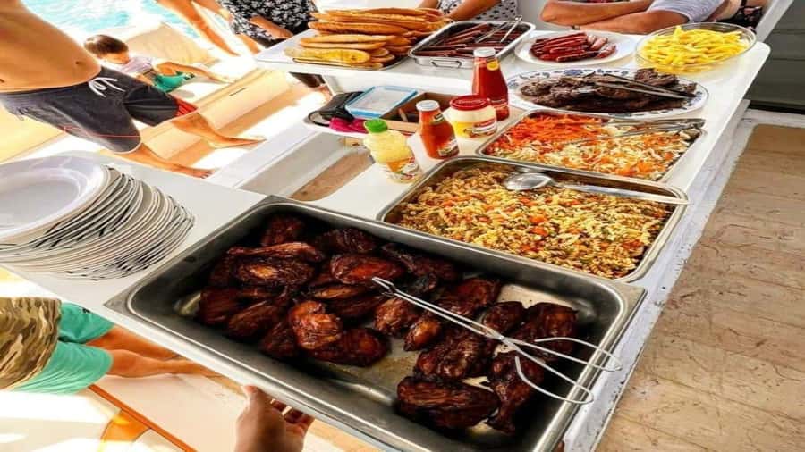 Mauritius: Ile Aux Cerfs catamaran cruise Lunch with BBQ - Key things to know before you sail
