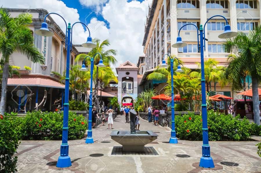 Mauritius: Port Louis / China Town Food & Culture Tour - Back to Caudan Waterfront: a smooth finish, not a chaotic scramble