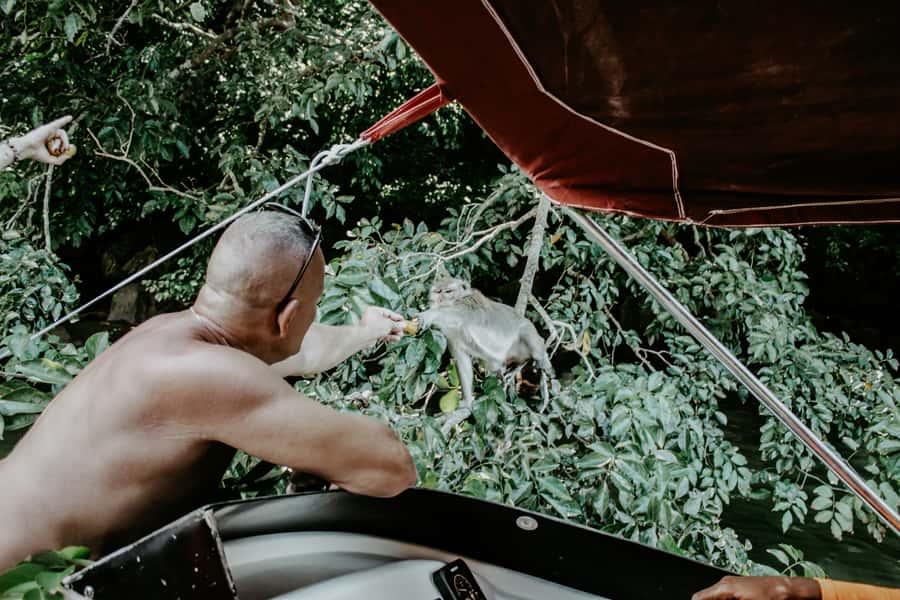 Mauritius: Private 5 Island Tour with Ile aux Cerfs - Price and value for a private group up to four
