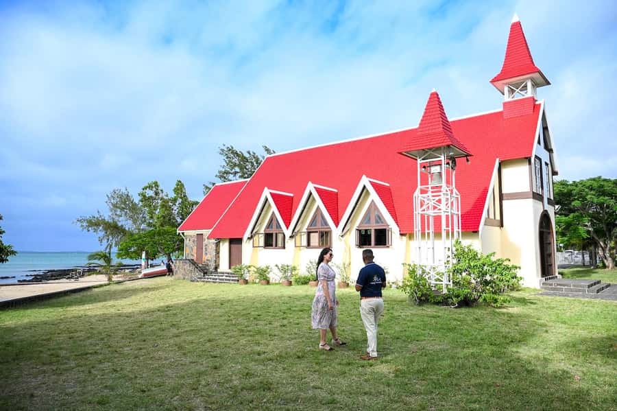 Mauritius: Private Full-Day North Mauritius Tour - La Citadelle viewpoint: why the climb makes Port Louis click