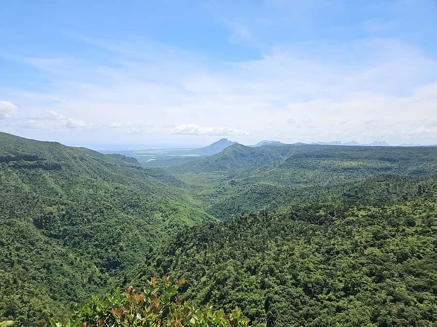 Mauritius: Private Southwest Chamarel Highlights Tour - Why this southwest route feels like the real Mauritius