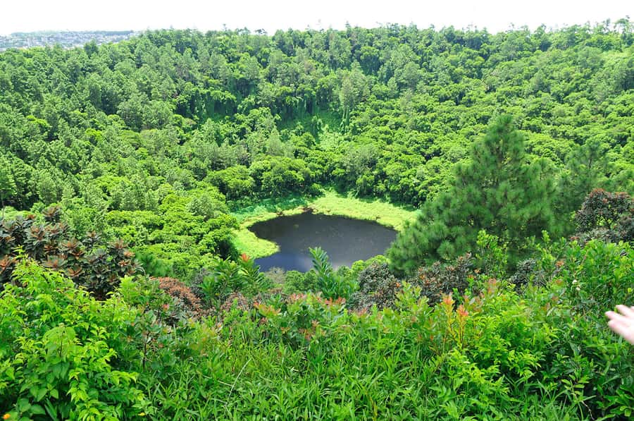 Mauritius: Private Southwest Chamarel Highlights Tour - Trou aux Cerfs and the Mare aux Vacoas water view