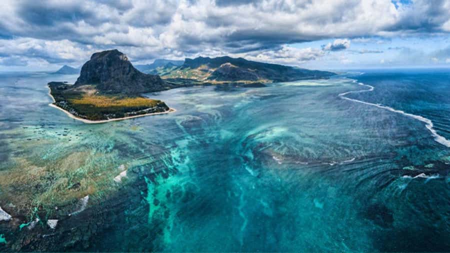 Mauritius: Scenic Helicopter Flight with Hotel Transfers - The Pickup, Check-in, and Why Timing Matters More Than You Think