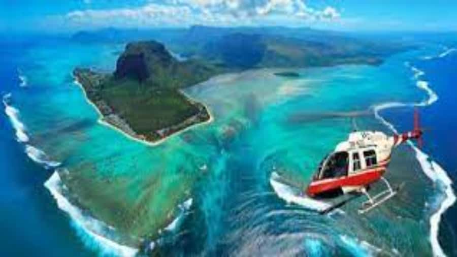 Mauritius: Scenic Helicopter Flight with Hotel Transfers - The Route Over Mauritius: Tamarin, Isle of Bénitiers, Le Morne