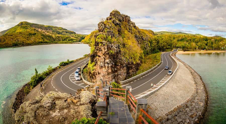 Mauritius: South Coast Tour with Tea Factory & Gris Gris - Gris Gris cliffs: the south coast’s mood swing in one stop