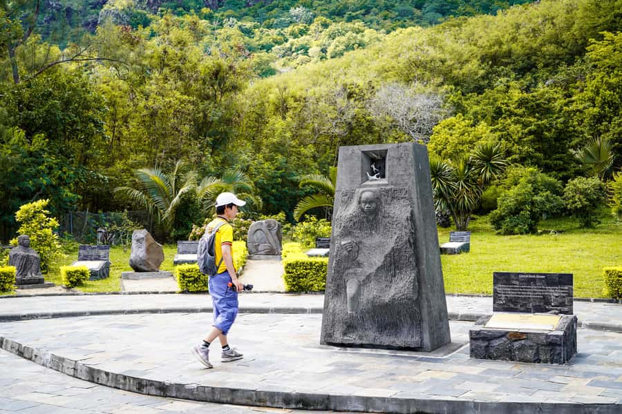 Mauritius: Sunrise Mountain Hike with Southwest Road-trip - Who should book this Southwest sunrise hike road trip