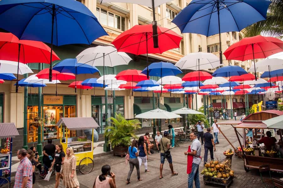 Port Louis: Northern Treasures Private Tour - Caudan Waterfront: Harbor-Side Shopping and an Open Craft Market