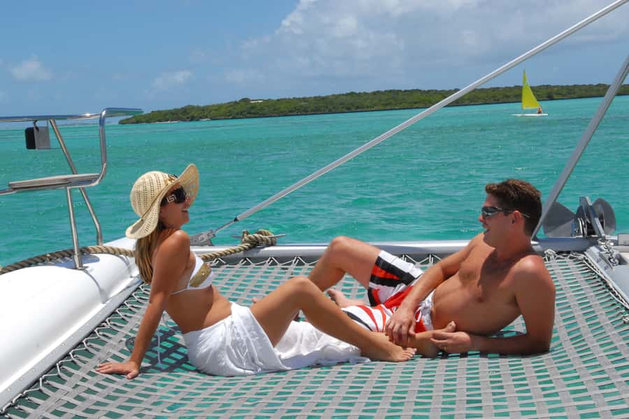 Private Catamaran Charter to Ile aux Cerfs - Sailing toward the lagoon, with a calm Mauritius feel