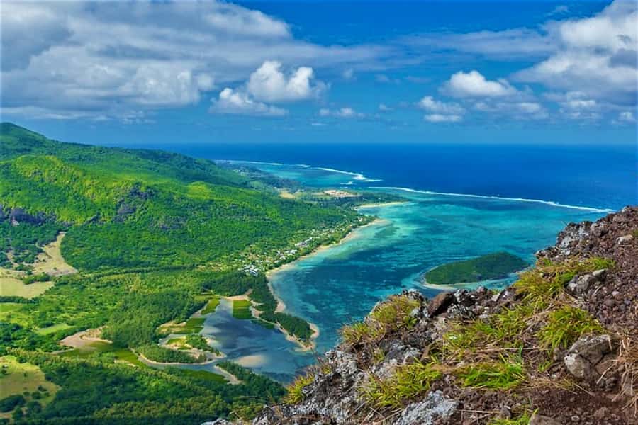 Private Hiking le Morne Mountain & Lunch at Ilot Fourneau - What to bring so the hike stays fun (not annoying)