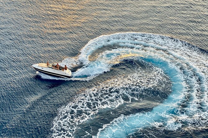 Private speed boat to Ile aux Cerfs full-day Incl: Lunch & Transfer - Trou d’eau Douce pickup and the coastal start at 7:00 am