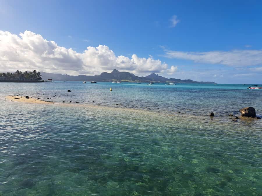 South Tour - Waterfalls and Beaches: Your First Big Nature Moments