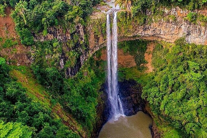 South-West of Mauritius Private Full-Day Scenic Tour - Bassin Blanc and the scenic road moment