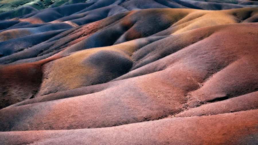 Southern Mauritius: Volcanoes & Coloured Earth - Trou aux Cerfs and the volcano-crater viewpoint