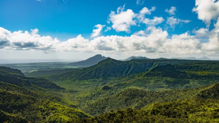 Southern Mauritius: Volcanoes & Coloured Earth - What to expect day-of, from timing to rainy weather