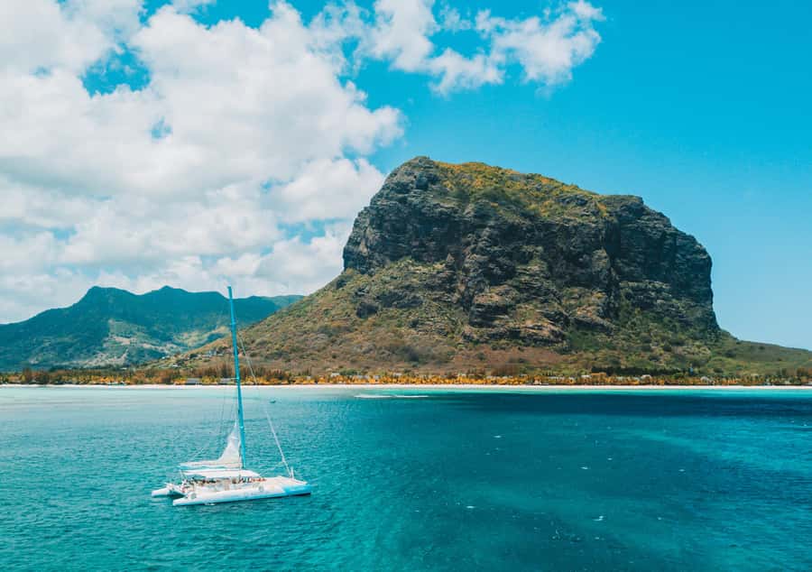 Southwest of Mauritius: Catamaran Cruise w/ Snorkeling - What to bring so the day stays fun, not annoying