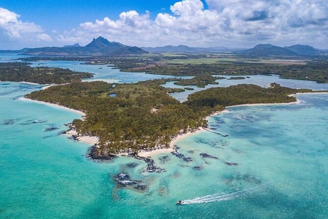 >TAXI ONLY< to DOLPHIN OR ILE AUX CERFS PARADISE ISLAND MAURITIUS - Ile aux Cerfs at a Glance: Beaches, Lagoons, and Island Activities