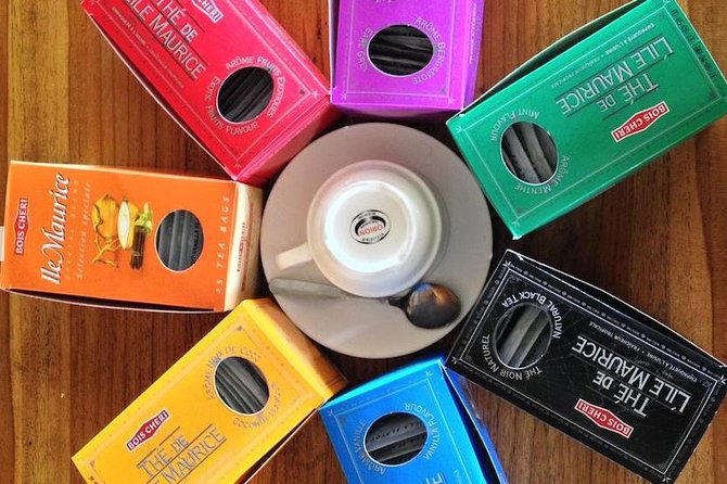 Tea and Culture Route - Amma Tookay Hindu Temple: rebuilds after a cyclone that reshaped the story