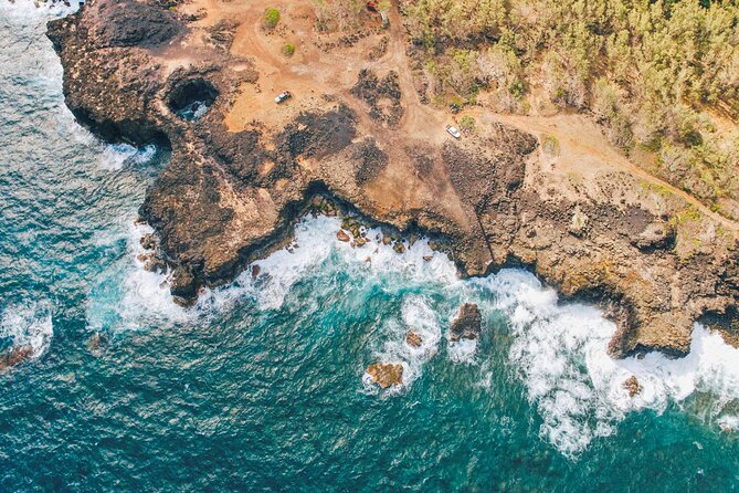 The Wild East of Mauritius: Full-day tour including 2-hour Quad-Biking & Lunch - Pont Naturel: the natural bridge that takes waves personally